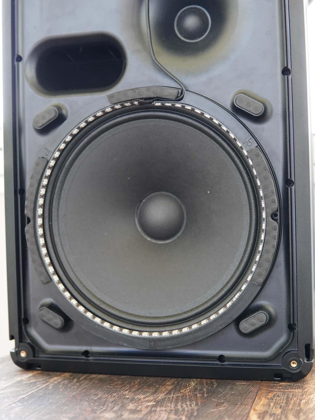 Trin 7 — placer rammen i din SOUNDBOKS