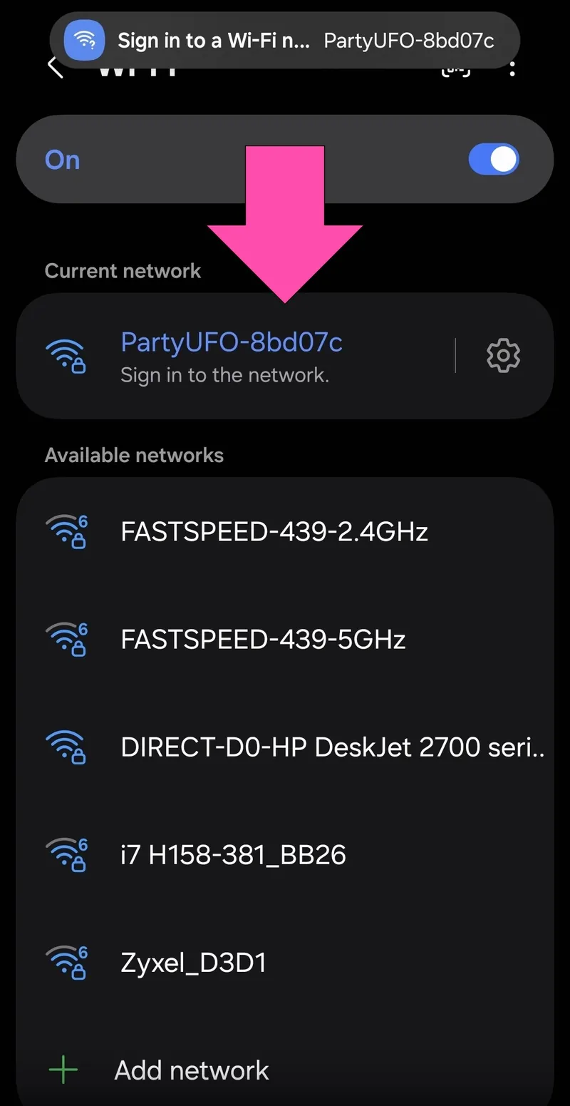 Party UFO'ens eget wifi-netværk med prompten om at logge ind